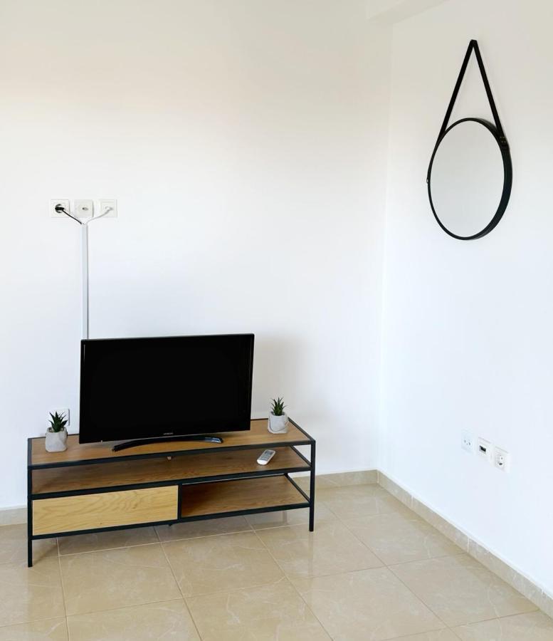Kallikratis Apartment Near Athens Airport Spata  Exterior photo